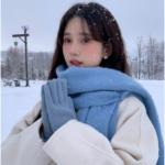 겨울 코디에 포인트 주는 베를린스카프 모헤어 볼드 머플러, 체크 무지 수술 빅사이즈 롱 목도리 상품 이미지 3