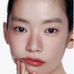 헤라 립스틱 핑크참 108, 얼굴빛 확 살리는 한 끗? 상품 이미지 2